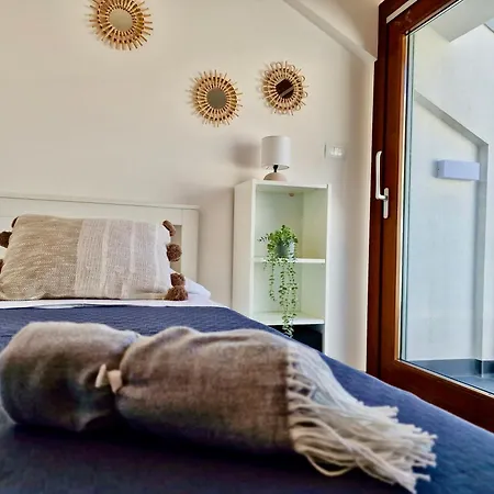 Casa Elena By Tramonti * LʼAquila